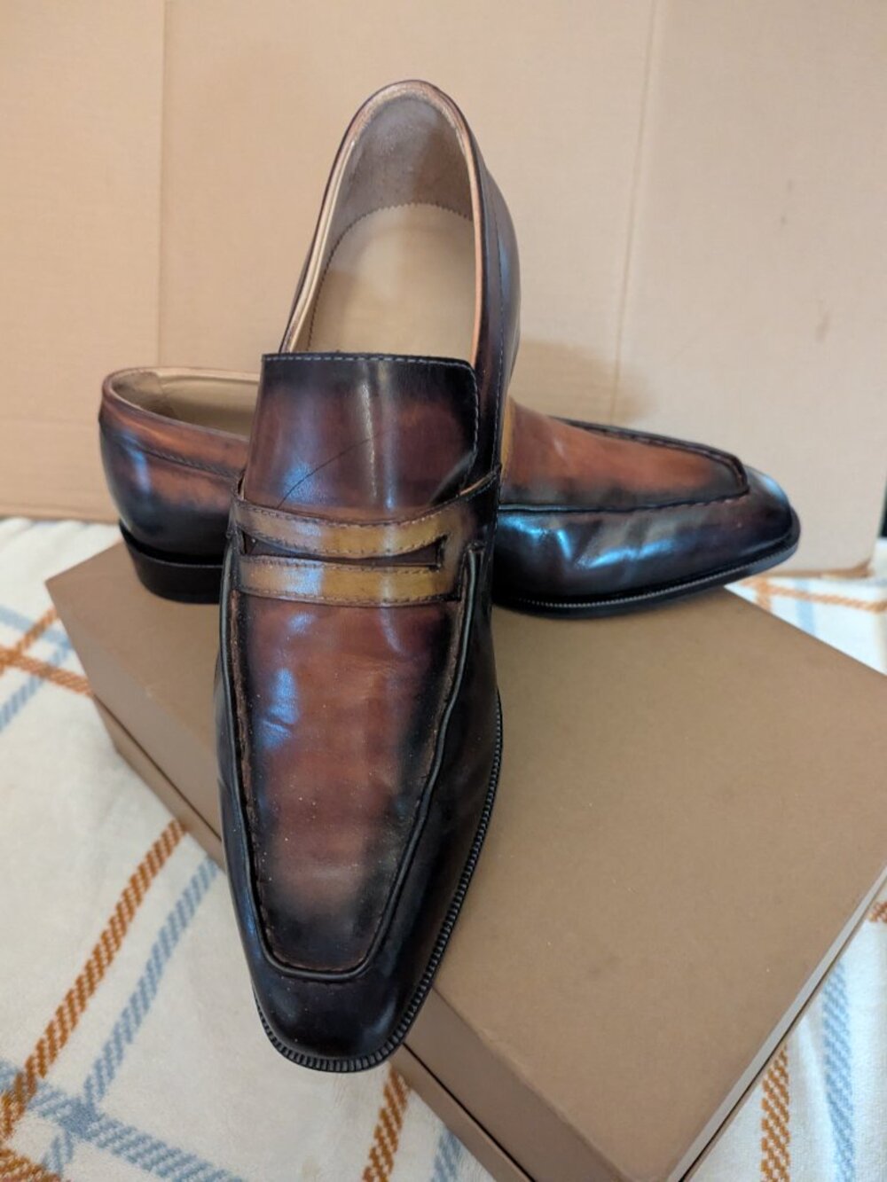 Men's "Hand Made" Loafers Sharp Brown with Gold/Tan Straps Size 9